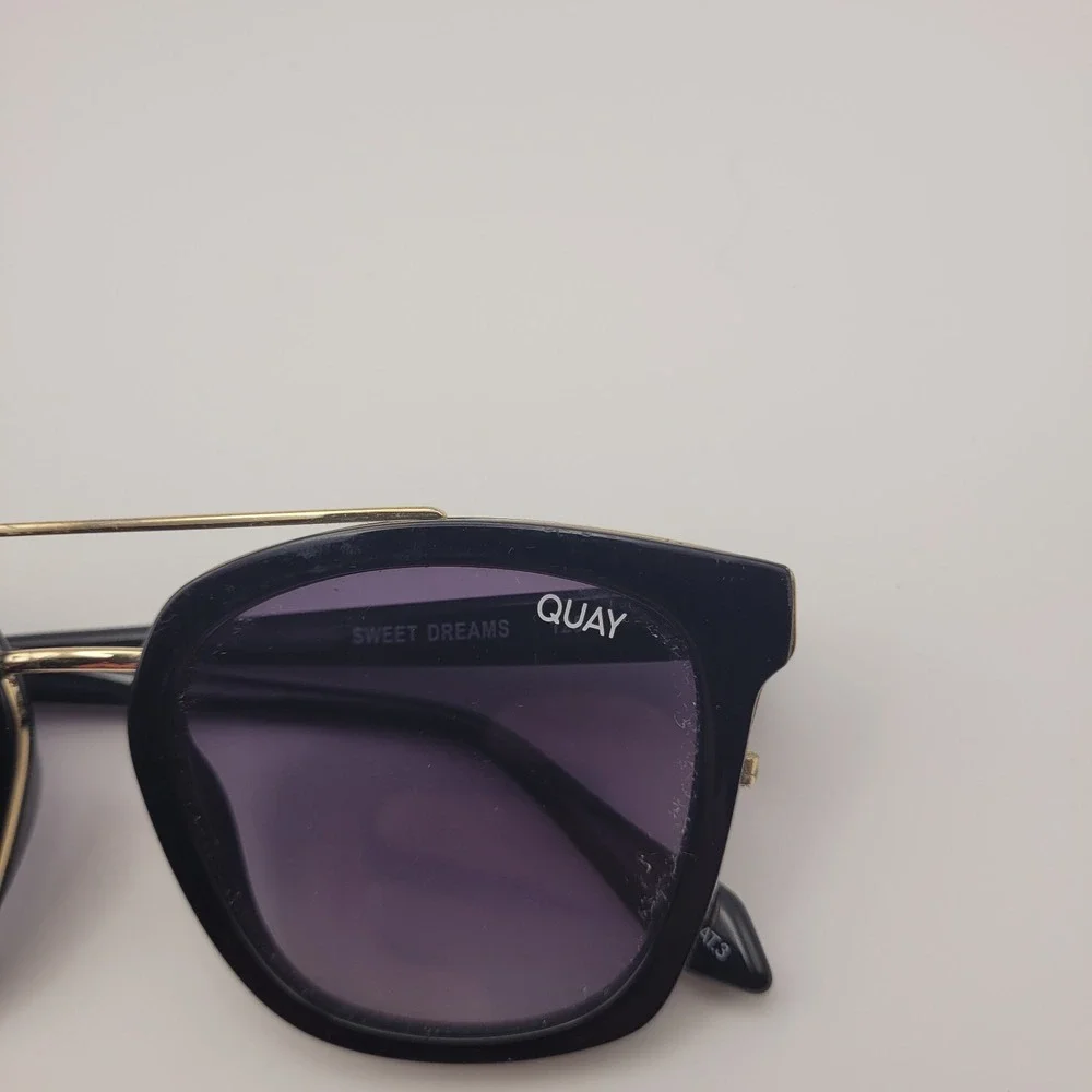 QUAY Australia Sweet Dreams 125 Gold Black Sunglasses Fashion Full Rim Eyewear